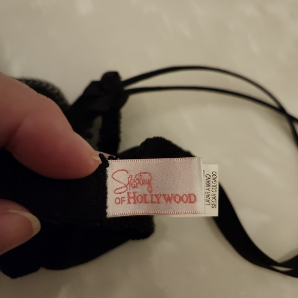 Cupless bra - Picture 4 of 4